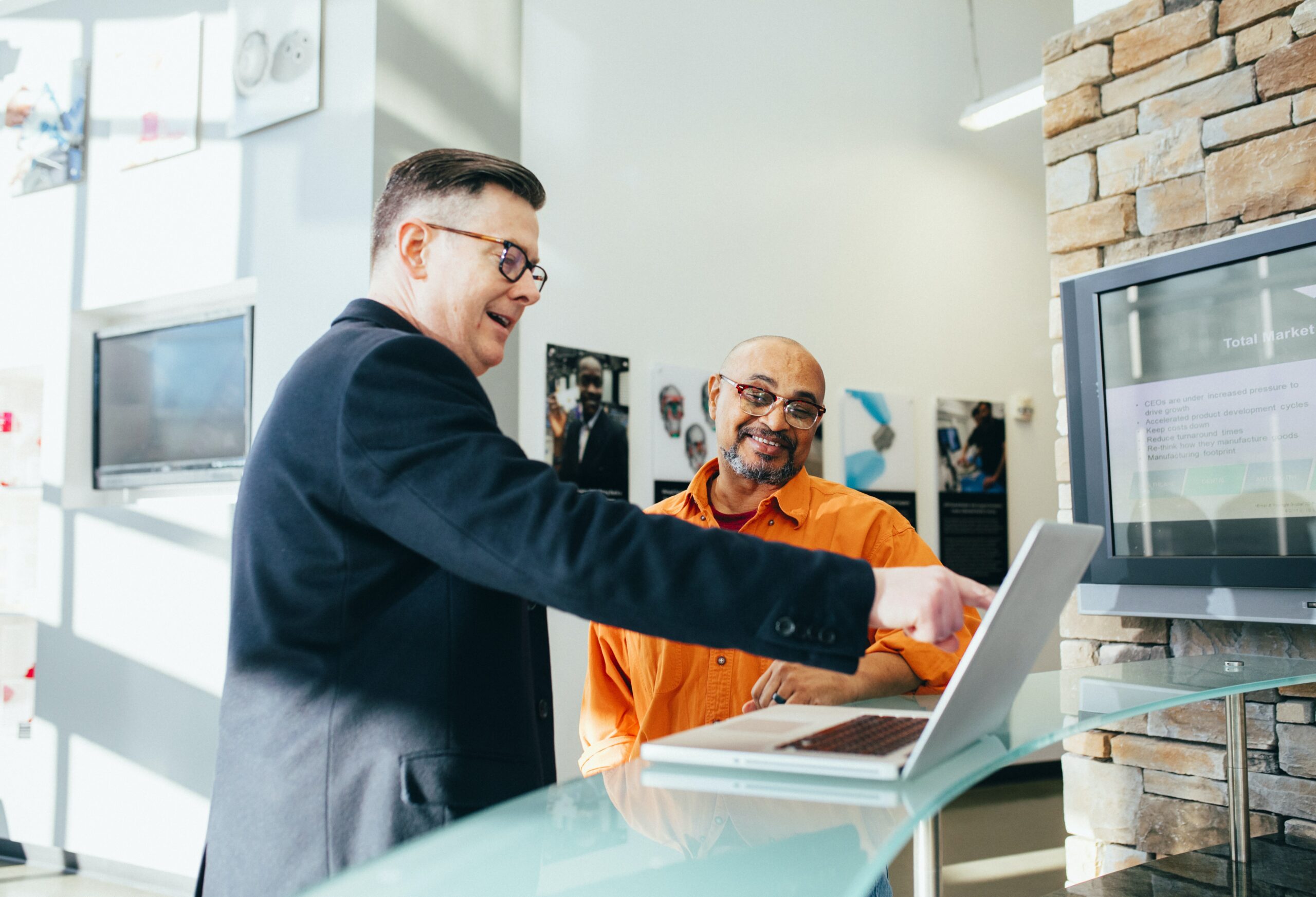 pexels-linkedin-sales-navigator-2182981-scaled