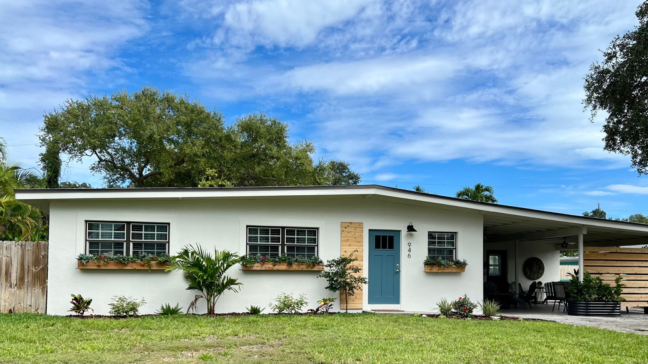 Hospitality, Design, Design Hacks, Investment Properties, Remodel on a Budget, Vacation Properties, AirBnB, Home Staging, Home Furnishing, Technology, Design Software, Color Scheme, Streamline<br />
