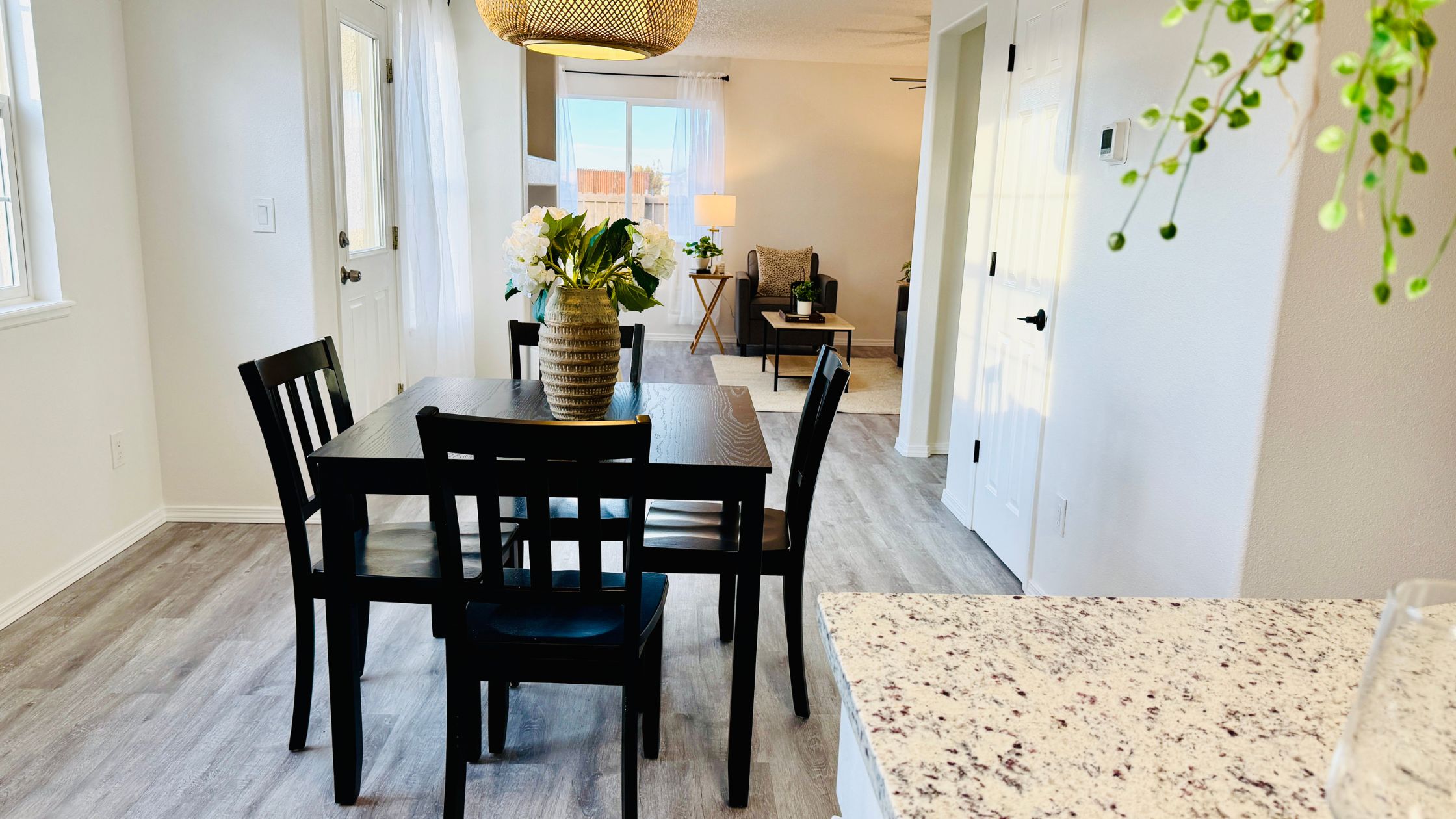 Hospitality, Design, Design Hacks, Remodel on a Budget, Home Staging, Home Furnishing, Personality, Design Styles, Vacation Rentals, 7 Seconds, New Mindset, New Year Outlook<br />
